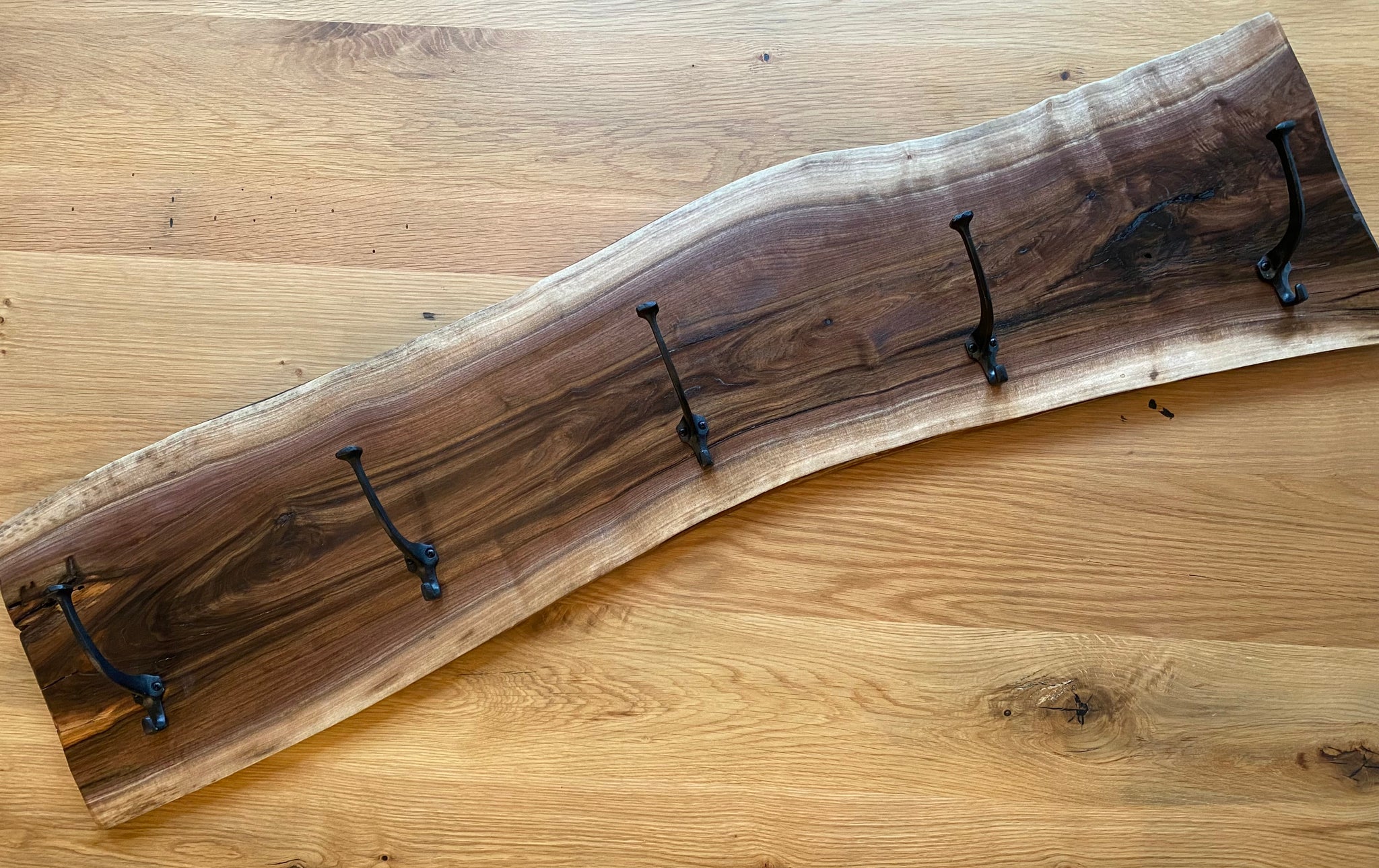 Live Edge Coat Rack - 5 hooks Black Walnut fashion